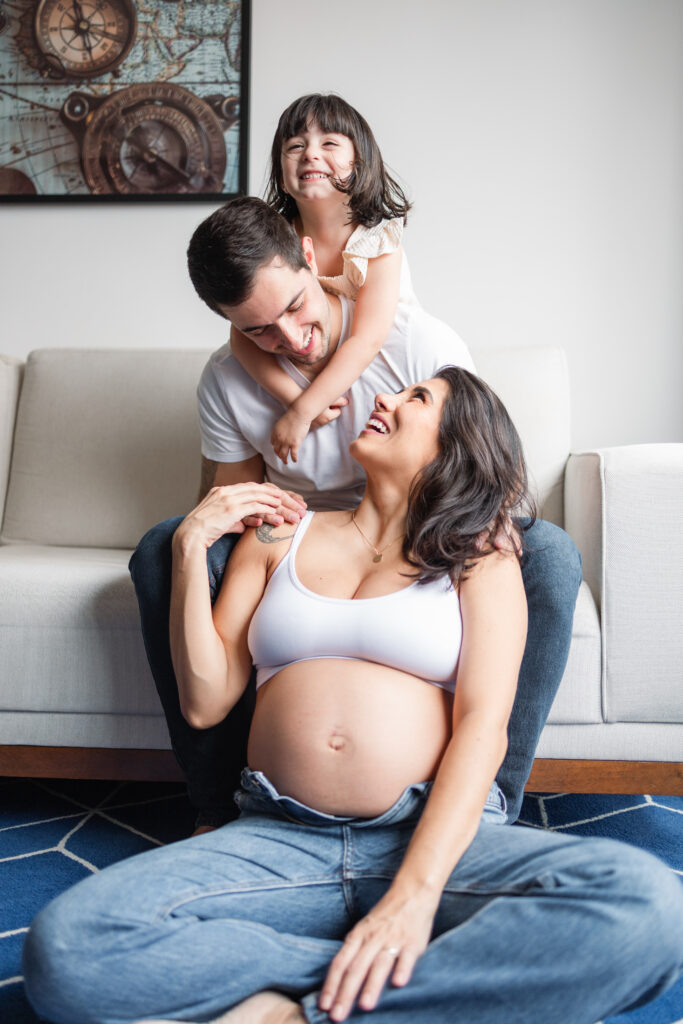 Fotografia de ensaio de família em casa